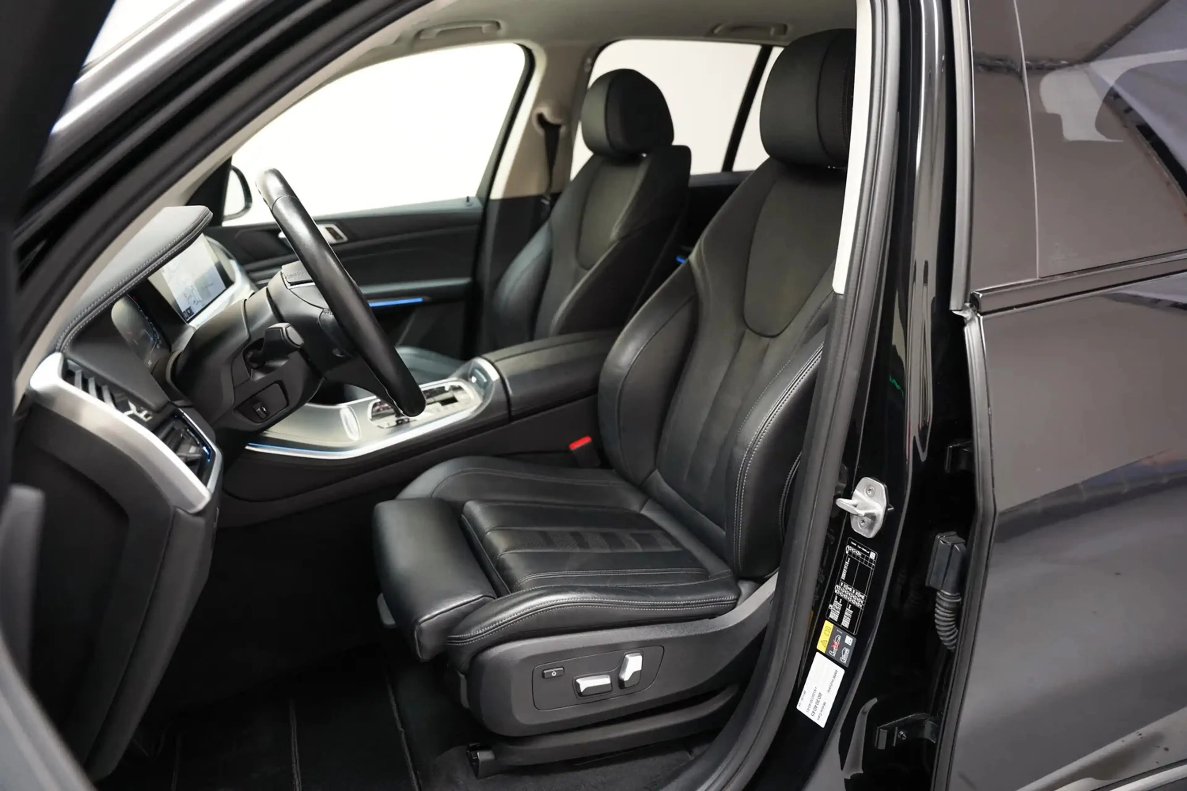 BMW X5 xDrive 45e High Executive Xline [ Luchtvering Adap — photo 14