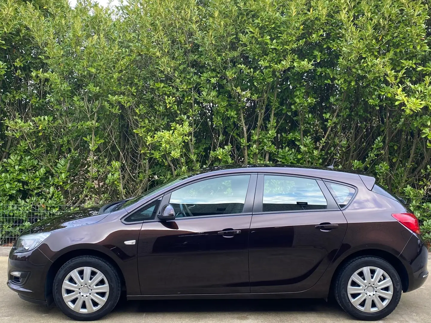 Opel Astra 1.4i turbo / 1 PROPRIO / AIRCO / GARANTIE / NEUF! Braun - 2