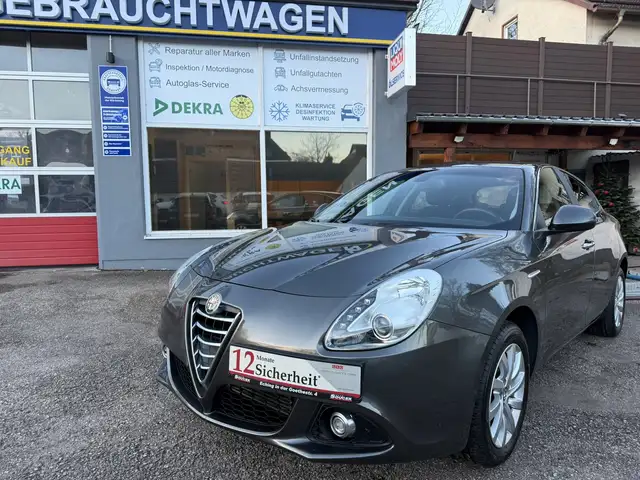 Alfa Romeo Giulietta Turismo 1.4 TB 16V Euro 6 Facelift Navi