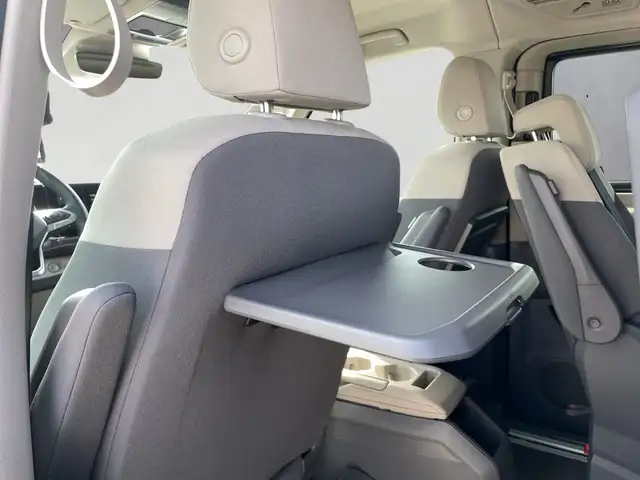 Volkswagen T7 Multivan VW T7 Multivan Business eHybrid 180 kW 4MOTION Ansicht 18