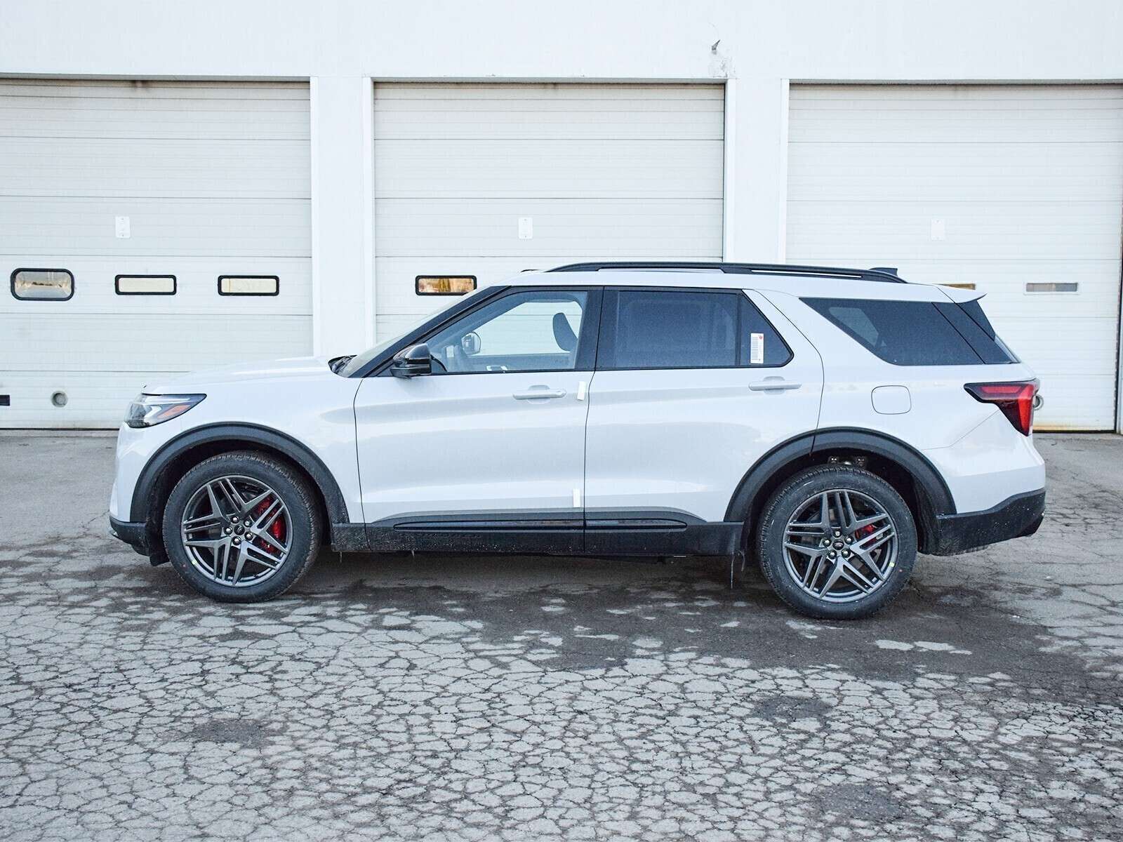 2026 Ford Explorer ST — снимка 1