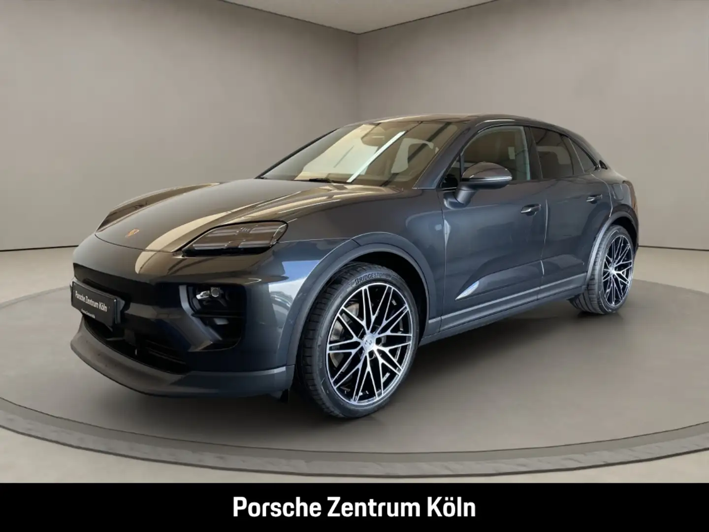 Porsche Macan BOSE InnoDrive LED-Matrix Panoramadach Grau - 1