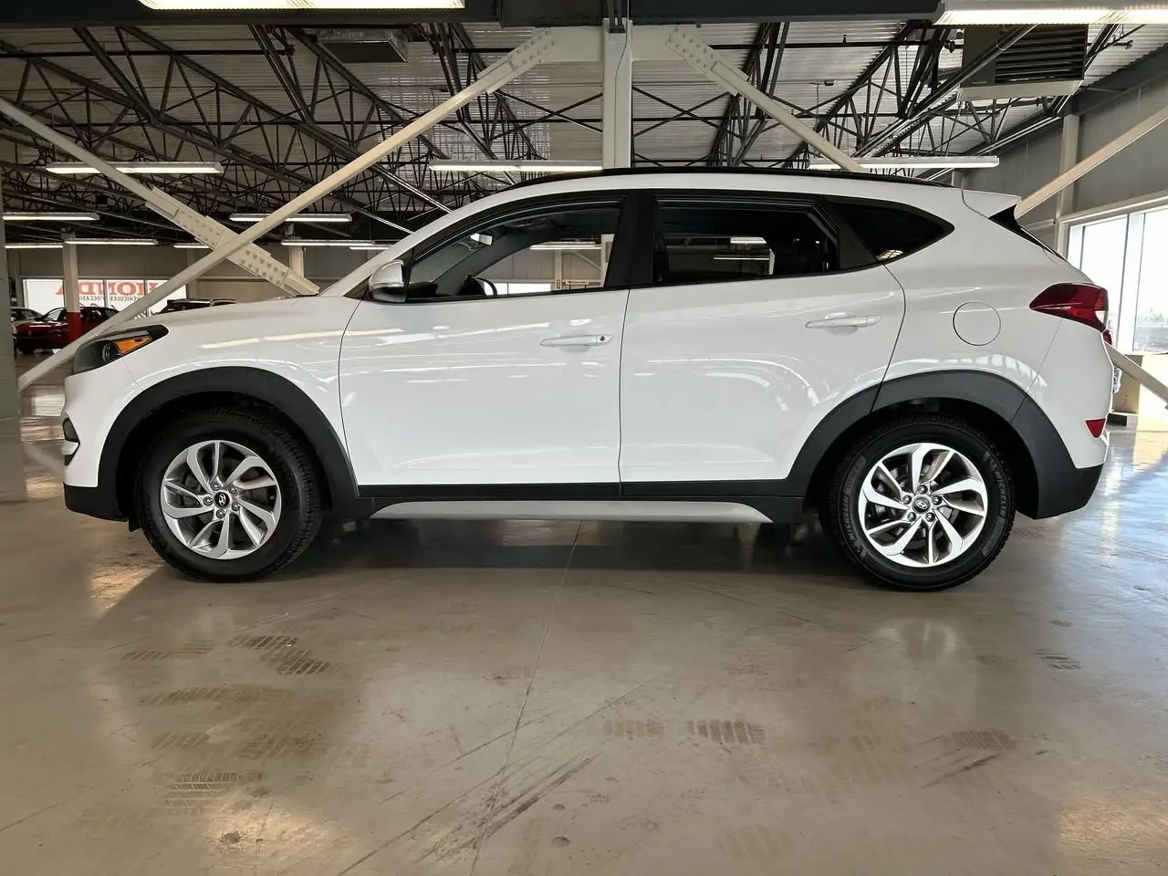Hyundai TUCSON photo Hyundai TUCSON