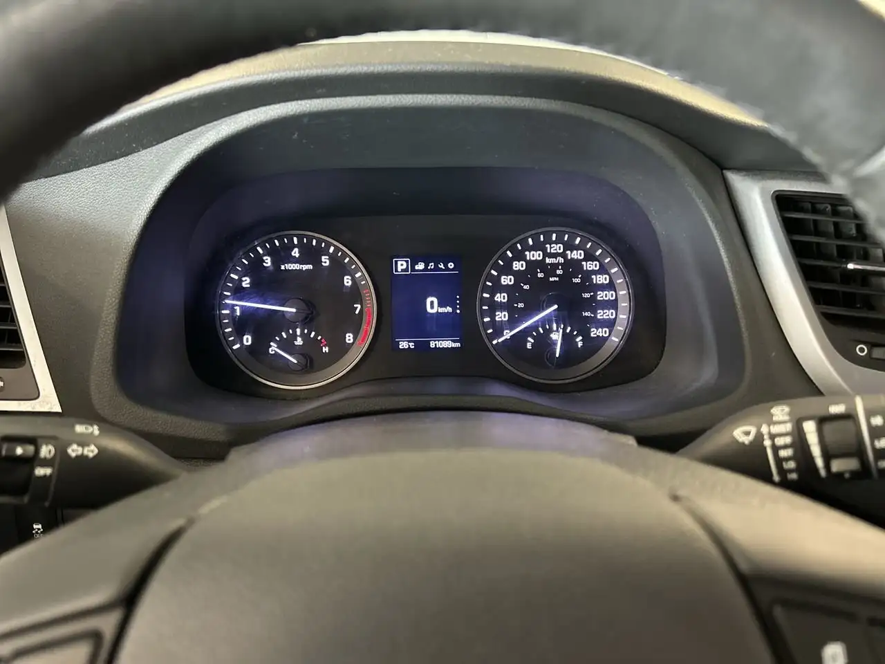 Hyundai TUCSON photo Hyundai TUCSON