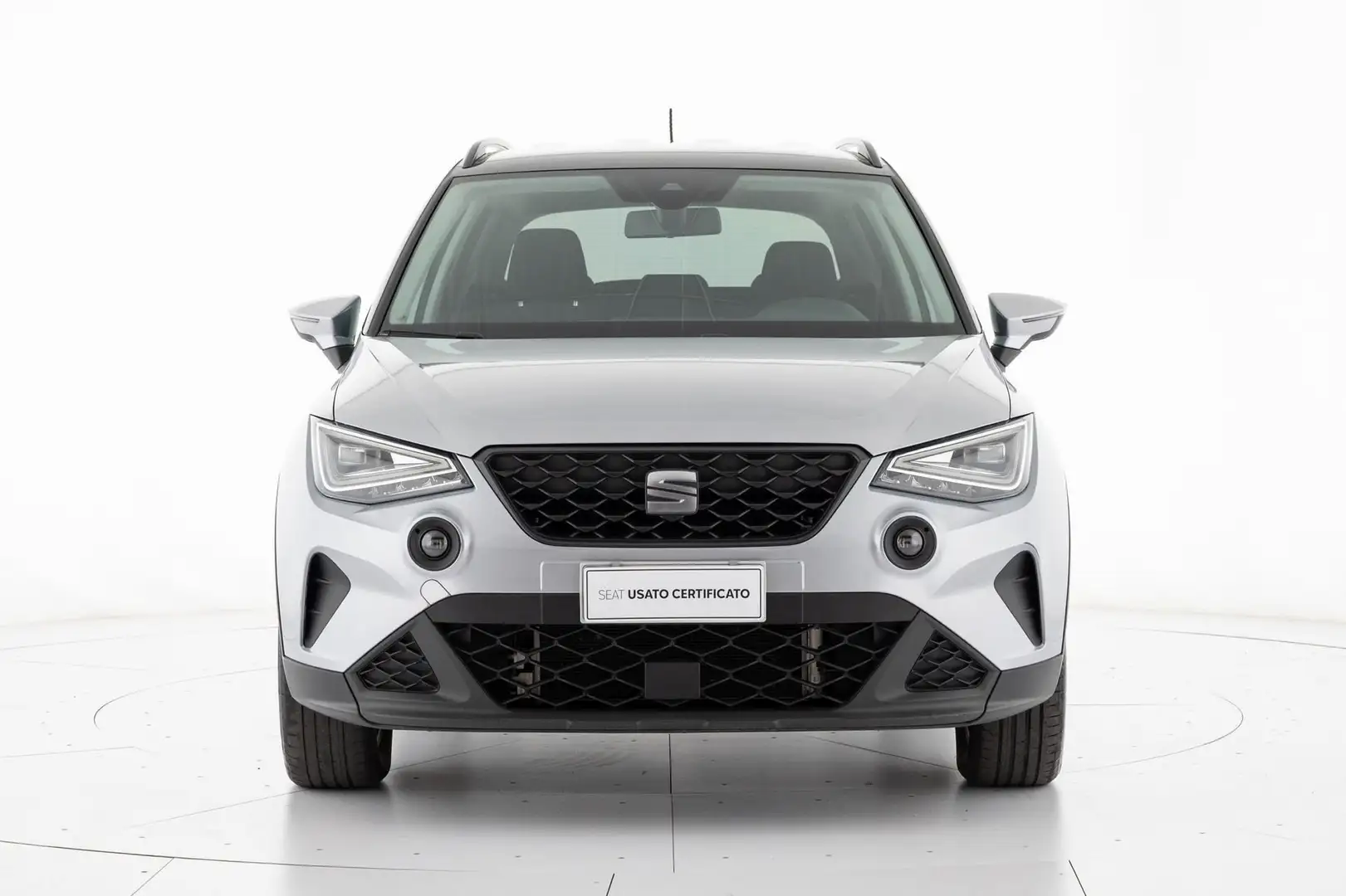 SEAT Arona 1.0 TGI Style Argento - 2