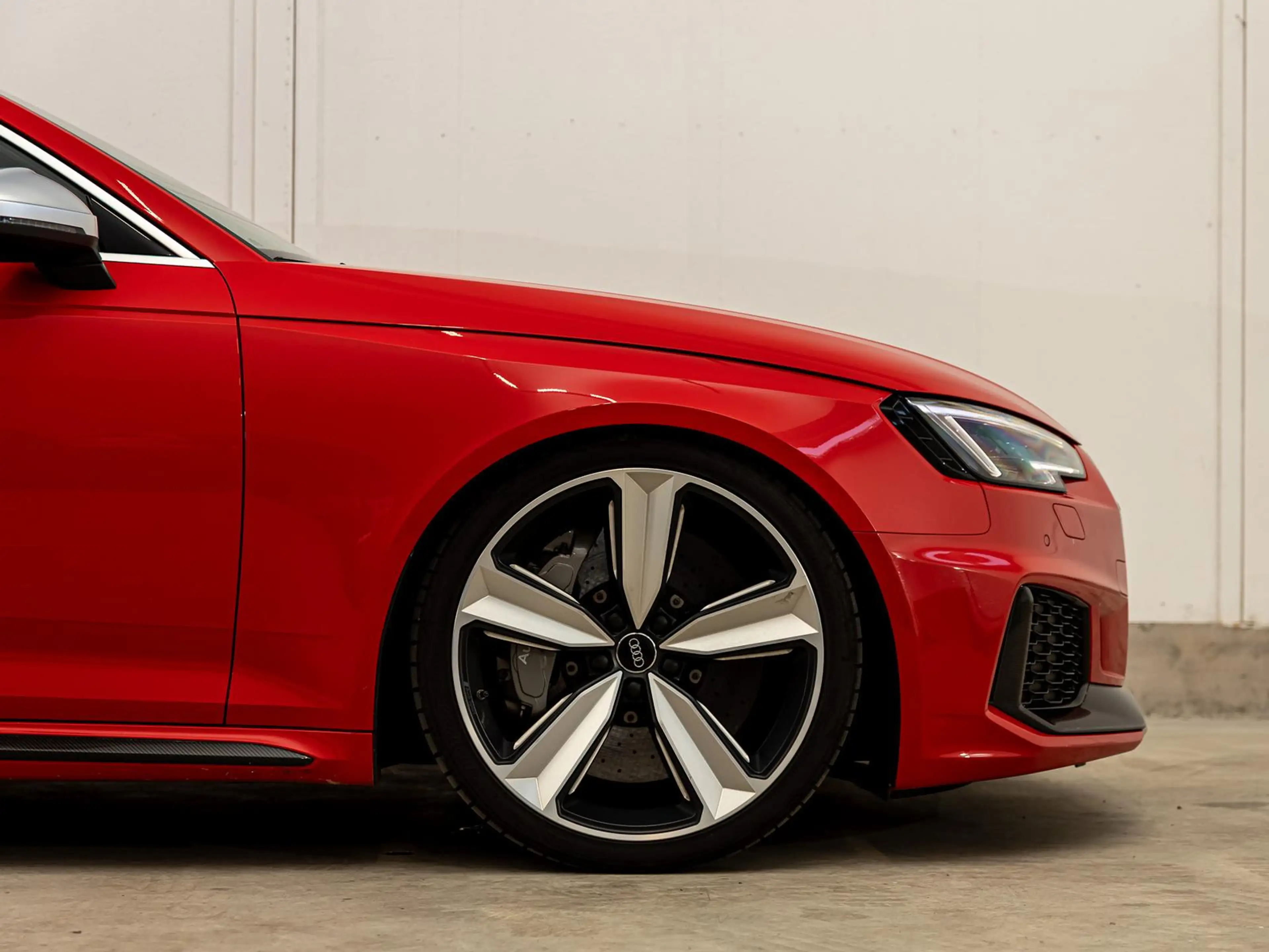 Audi RS4 2.9 TFSI Q/VC/KERAMIK/MATRIX/KW/CARBON/HUD — photo 9