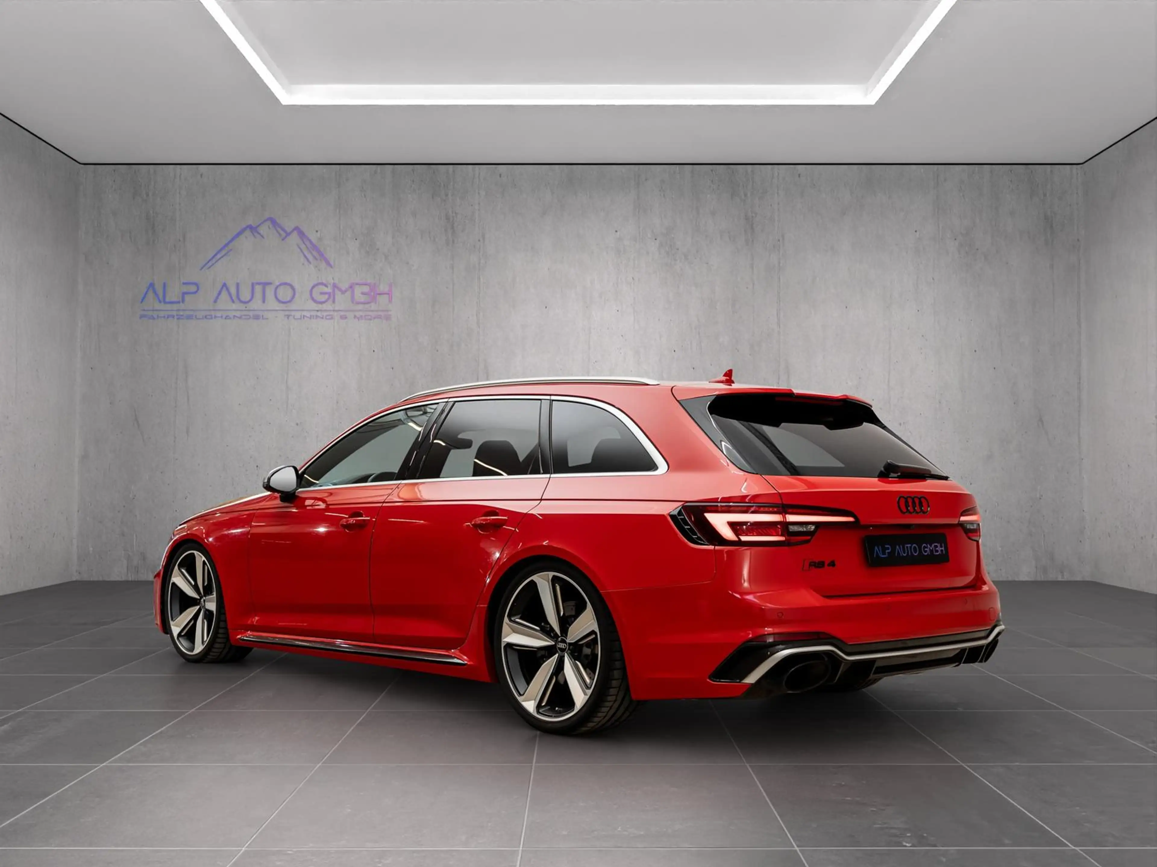 Audi RS4 2.9 TFSI Q/VC/KERAMIK/MATRIX/KW/CARBON/HUD — photo 4