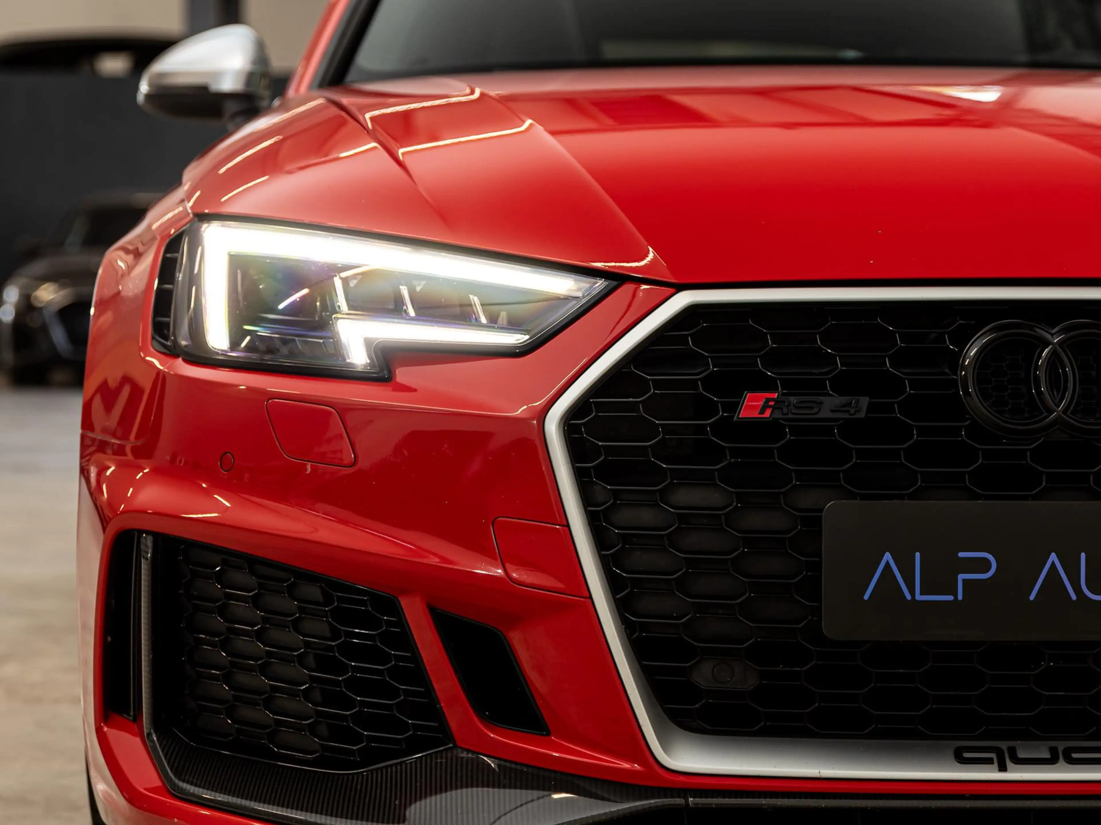 Audi RS4 2.9 TFSI Q/VC/KERAMIK/MATRIX/KW/CARBON/HUD — photo 14