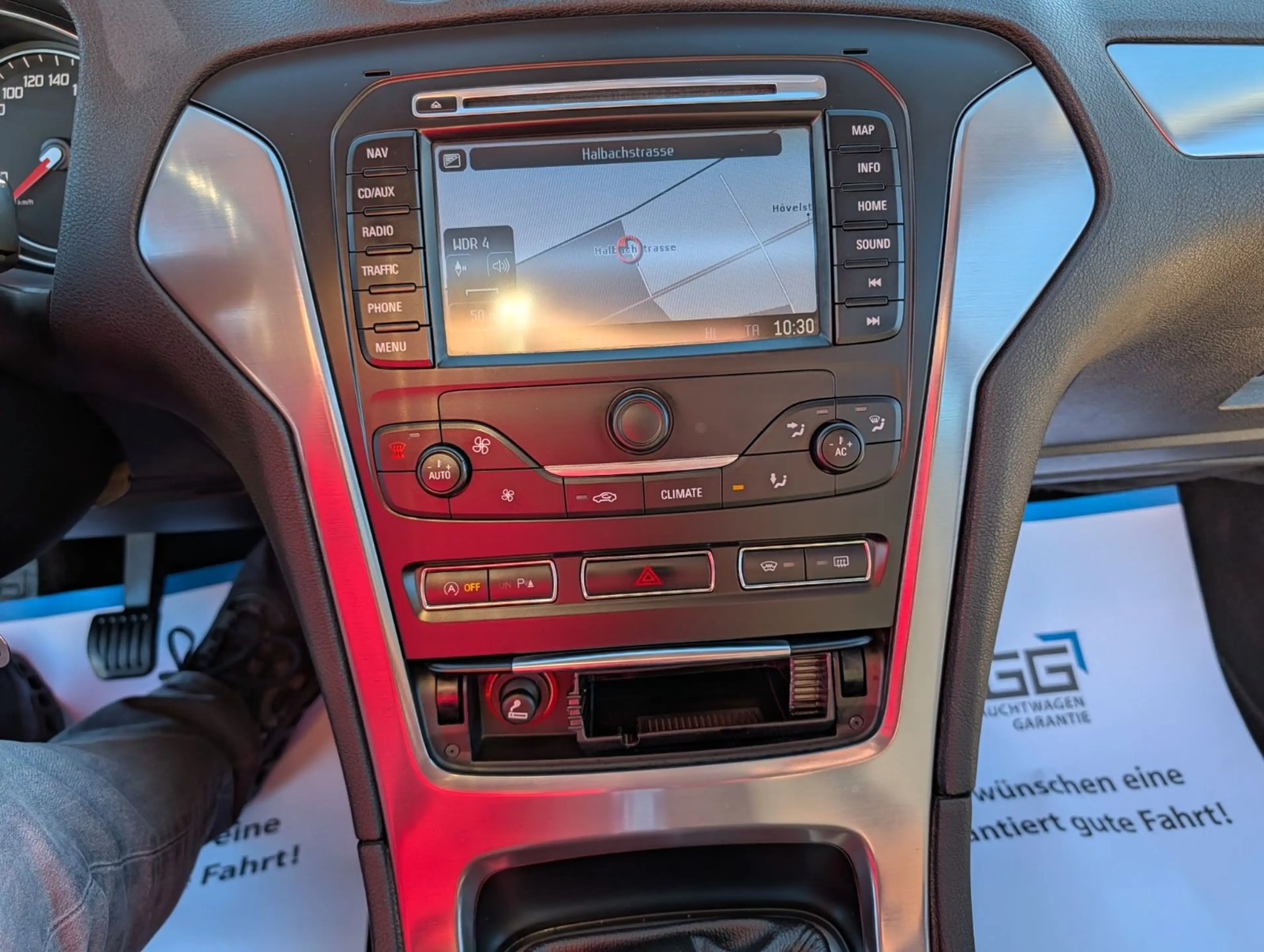 Ford Mondeo 1,6 Titanium GARANTIE KLIMATRONIC NAVI SD — photo 11