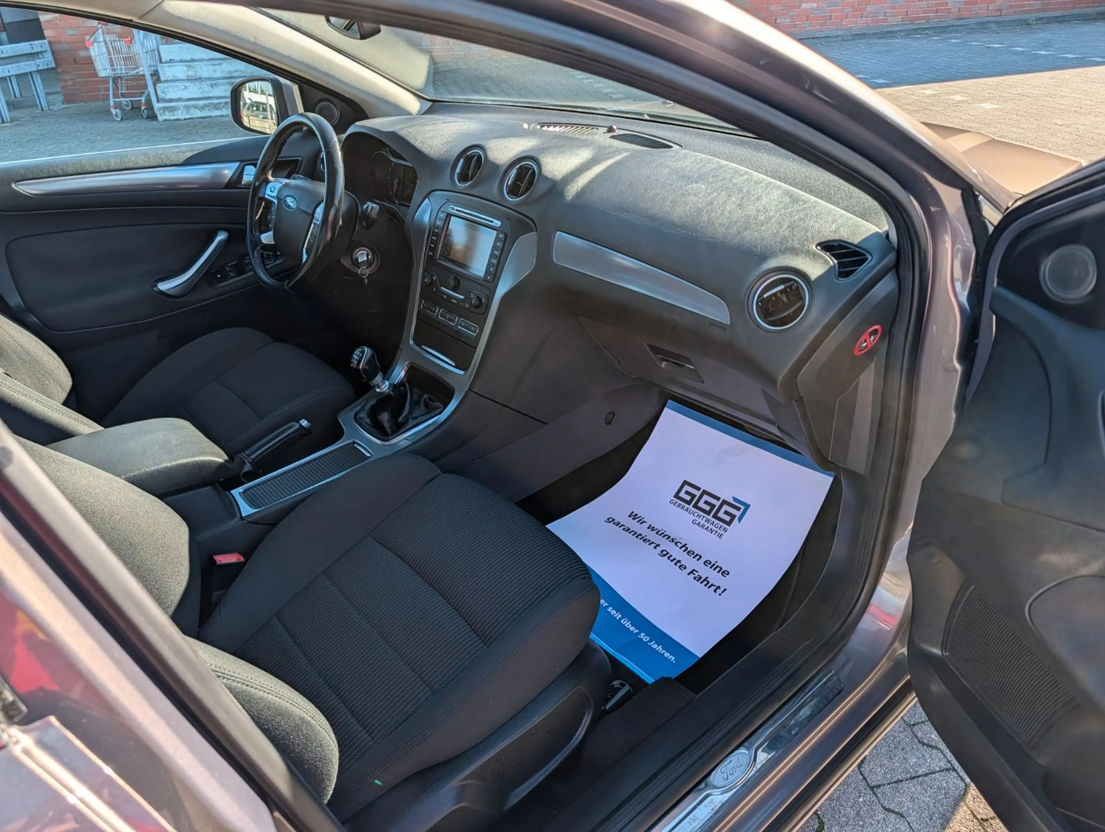 Ford Mondeo 1,6 Titanium GARANTIE KLIMATRONIC NAVI SD — photo 13