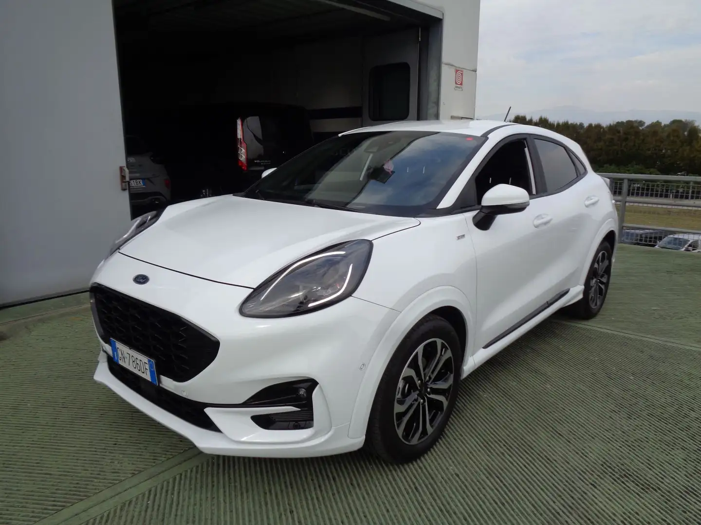Ford Puma Puma 1.0 EcoBoost Hybrid 125 CV S&S aut. ST-Line Wit - 1