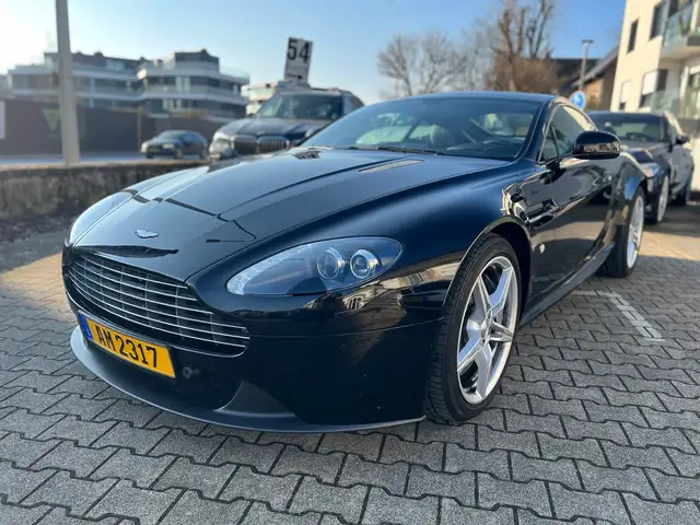 Aston Martin Vantage S Coupé V8