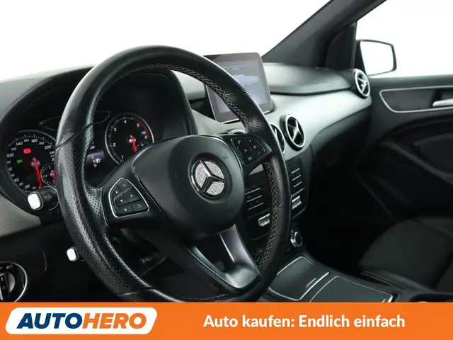 Mercedes-Benz B-Class view 11
