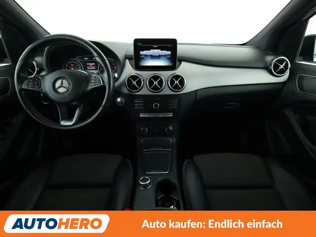 Mercedes-Benz B-Class view 12