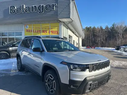 Silver 2026 Jeep Cherokee Limited 4WD SUV / Crossover Four-Wheel Drive Continuously Variable Transmission