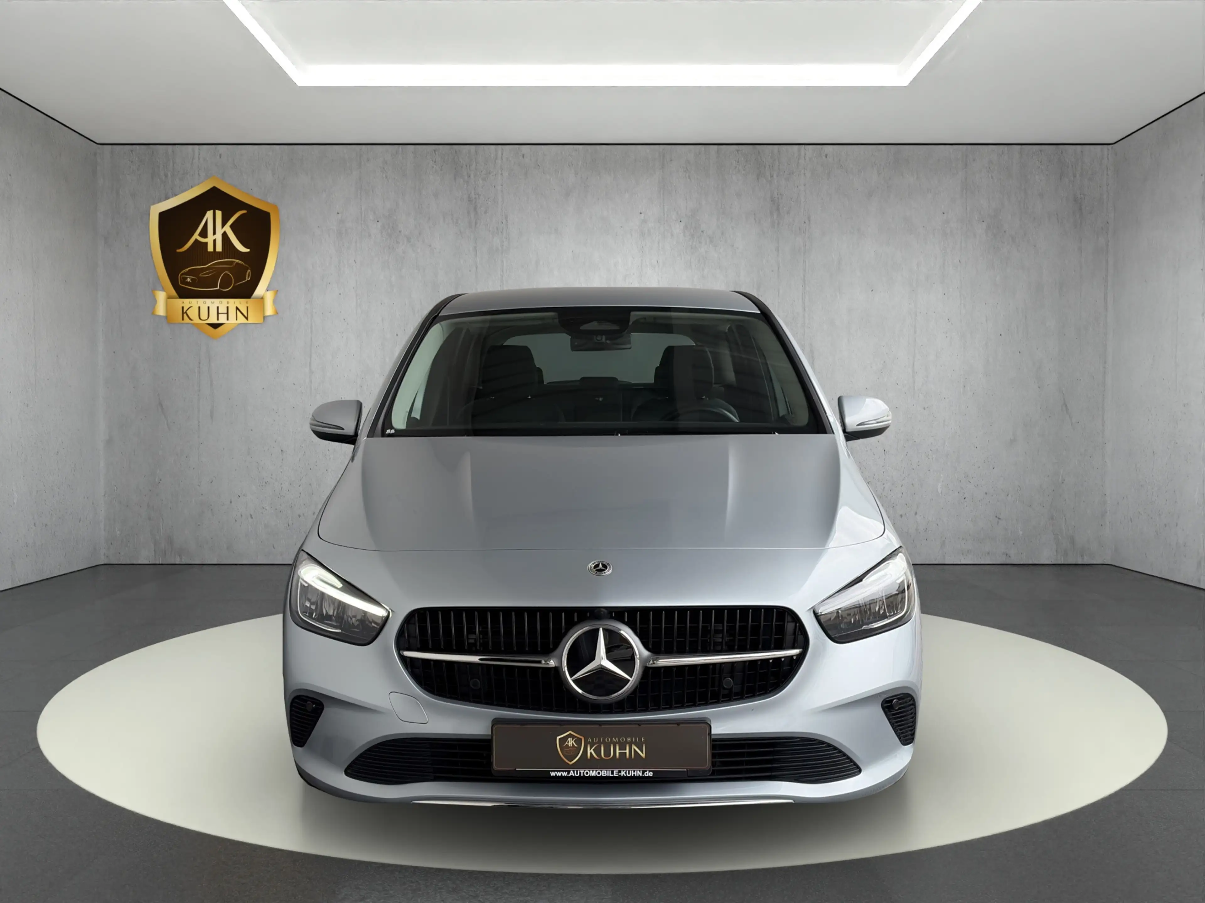 Mercedes-Benz B 200 * — photo 2
