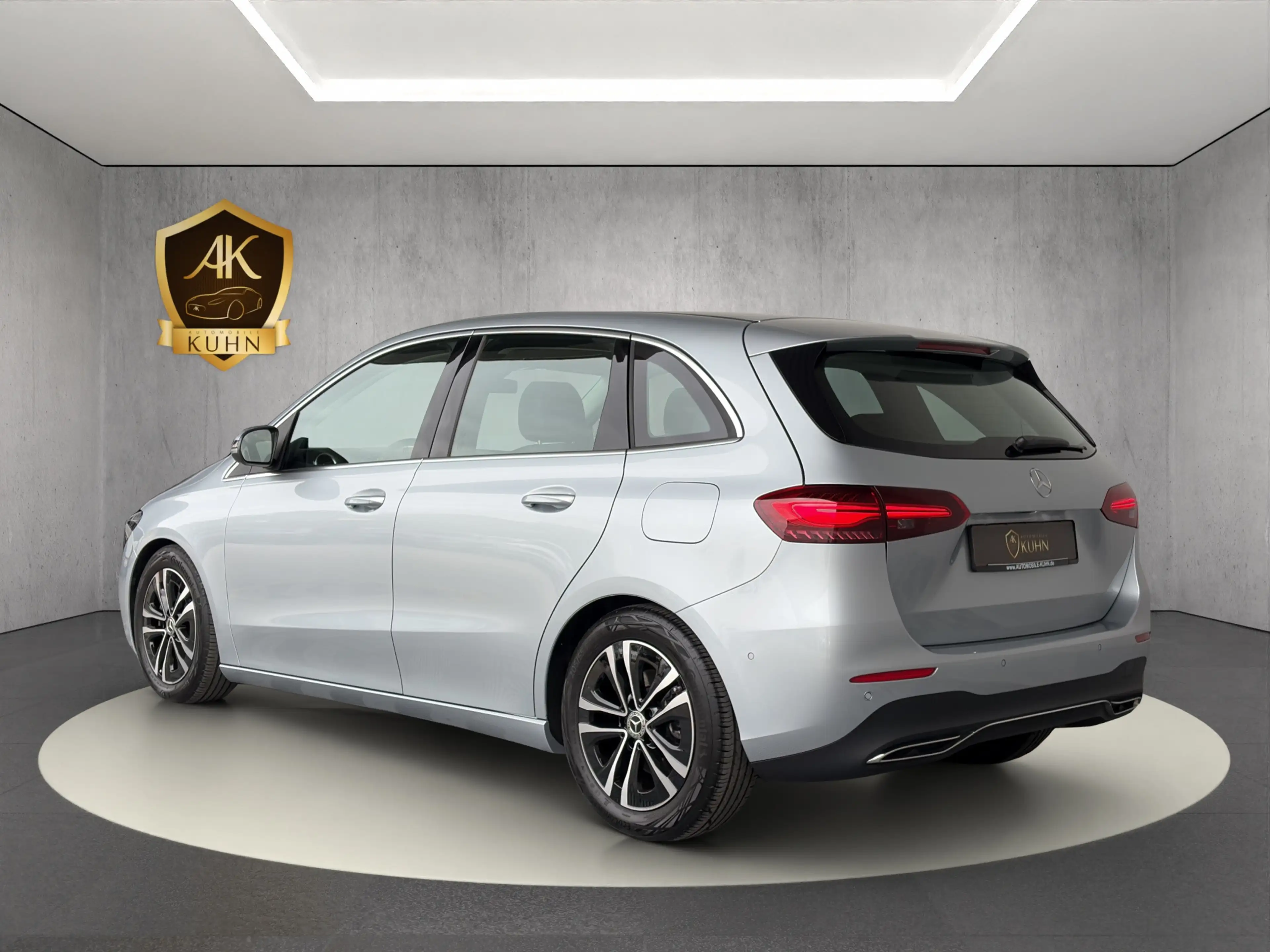 Mercedes-Benz B 200 * — photo 6
