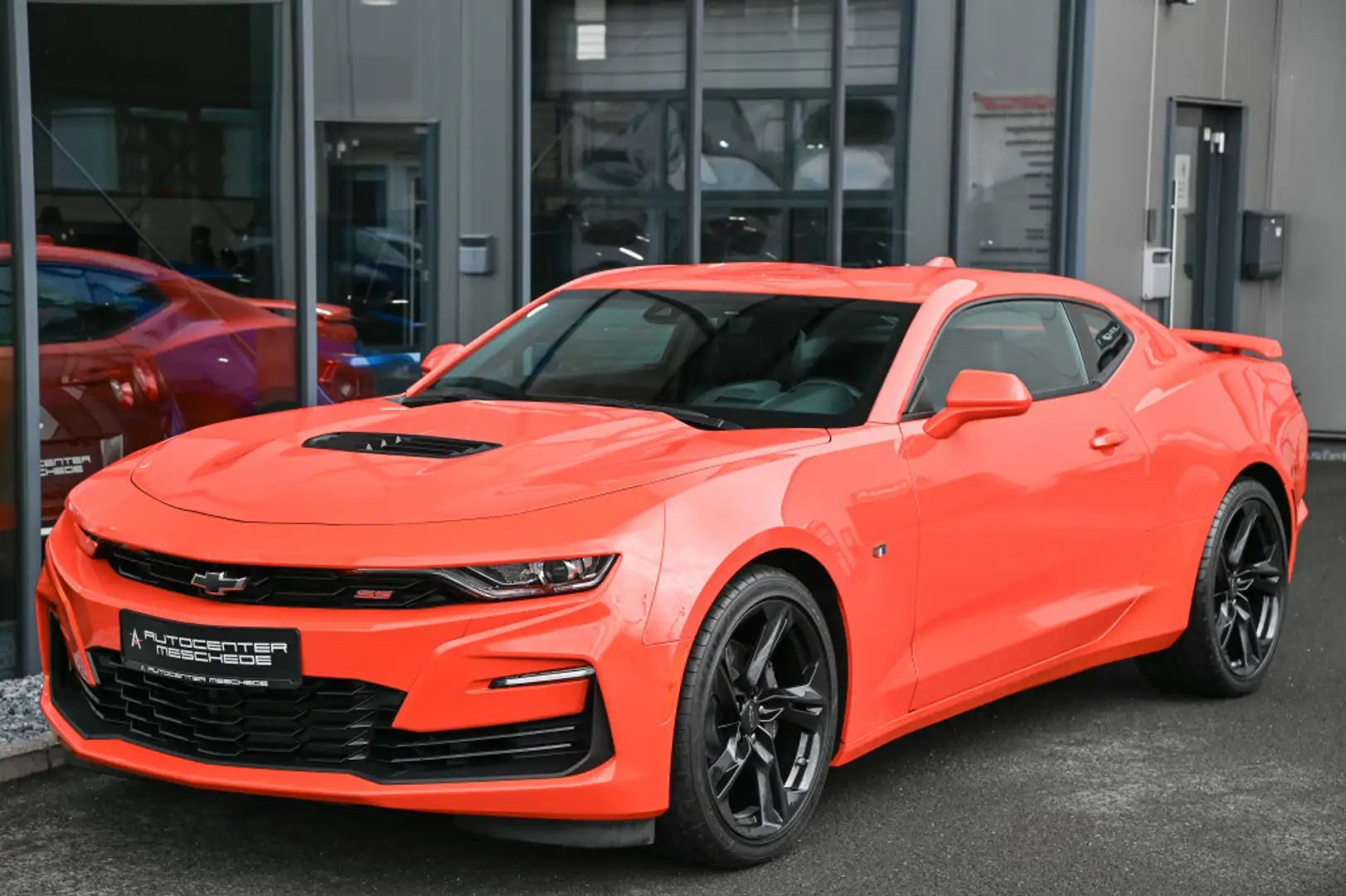 Chevrolet Camaro Coupe 6.2 V8 10-Gang Aut. *Magnetic Ride* Orange - 2