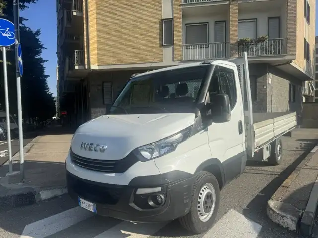 Iveco Daily 35S14SA8 2.3HPT PL Cabinato Hi-Matic 8 Marce euro 6c