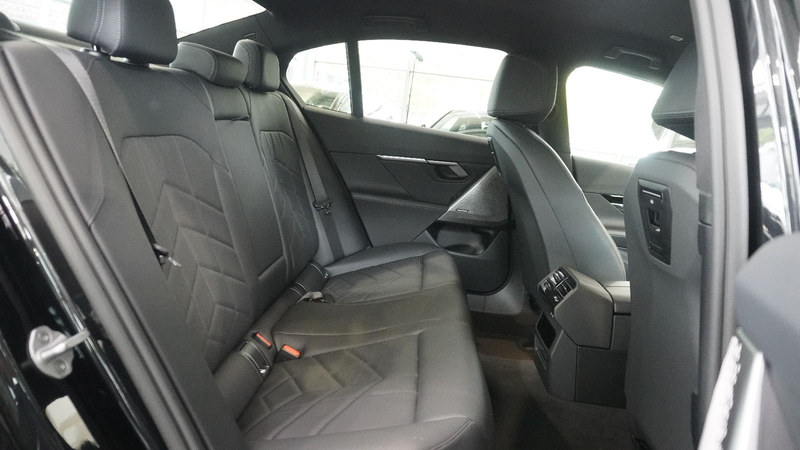BMW 540 d Limousine xDrive M Sport*HEAD-UP*STHZ*360°* — photo 11
