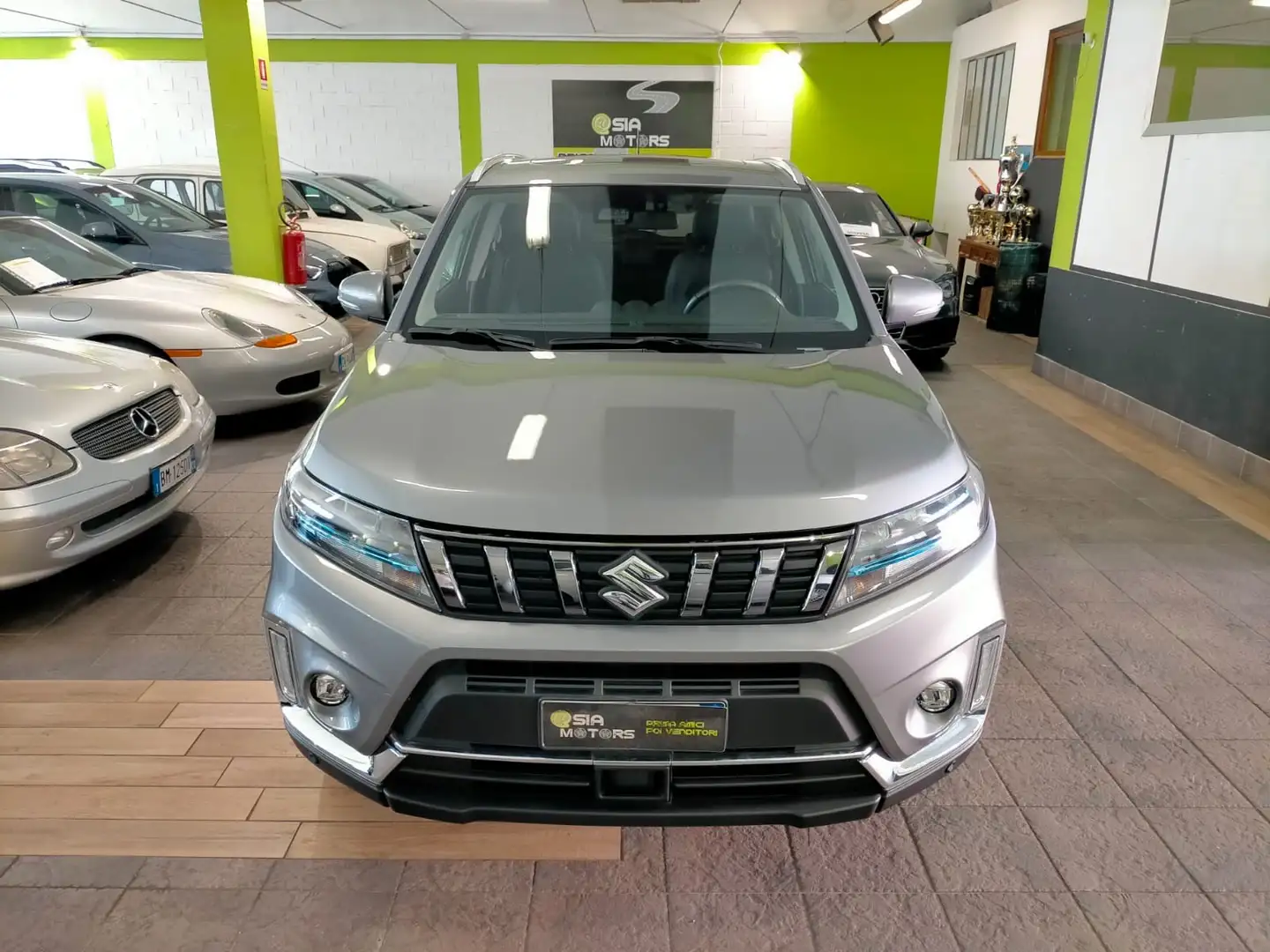 Suzuki Vitara Vitara 1.4h Easy Starview 2wd auto UNICO P. Grijs - 1