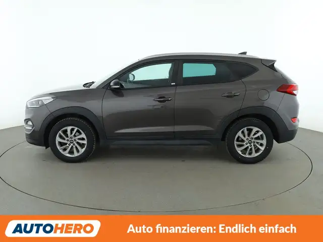 Hyundai Tucson view 3