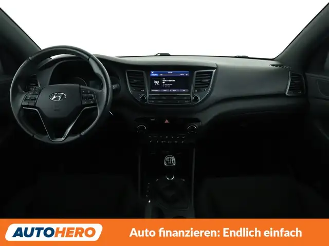 Hyundai Tucson view 12