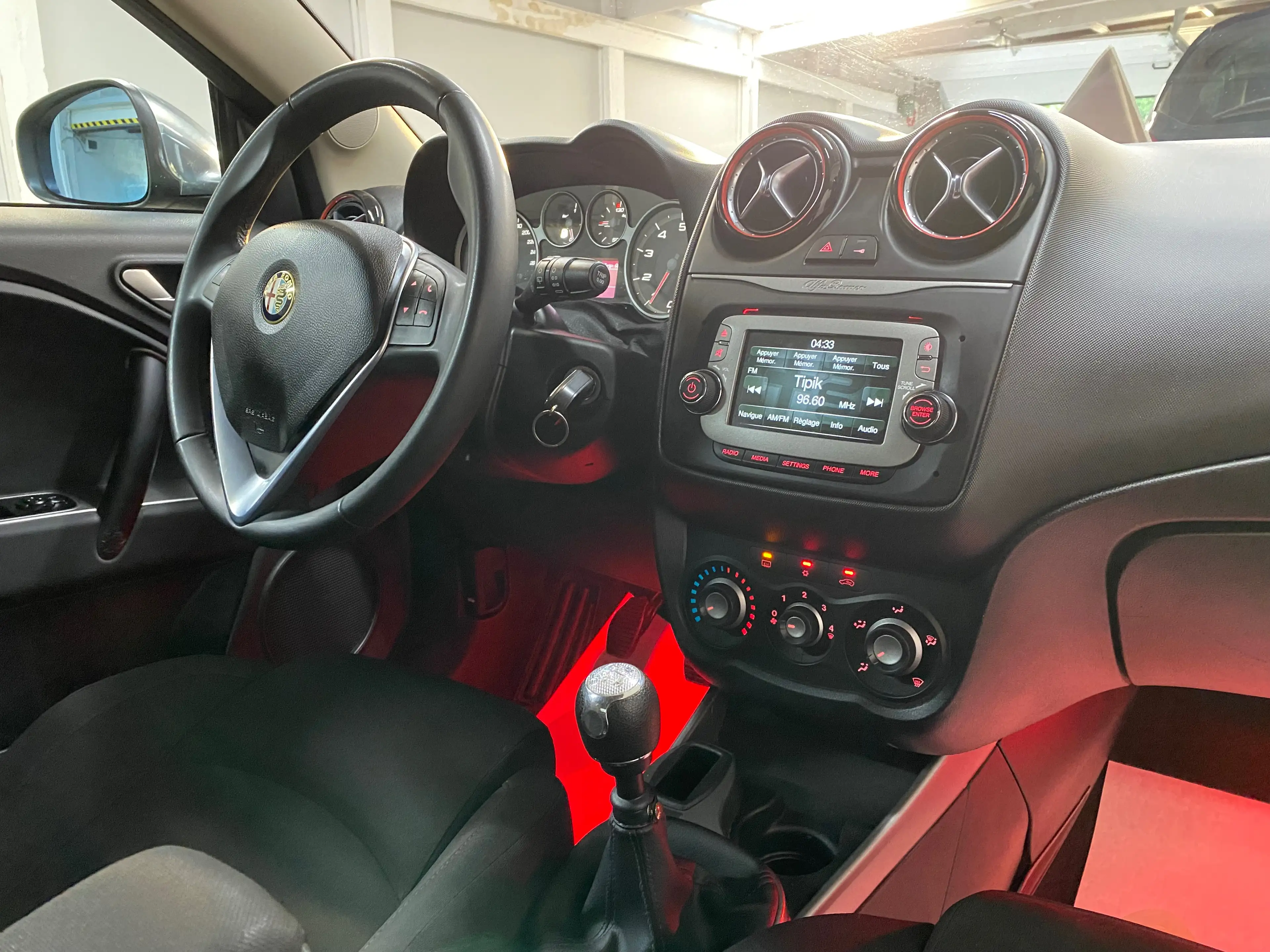 Alfa Romeo MiTo 1.4i JUNIOR 🏳️ GARANTIE 12 MOIS 🏳️ — photo 14