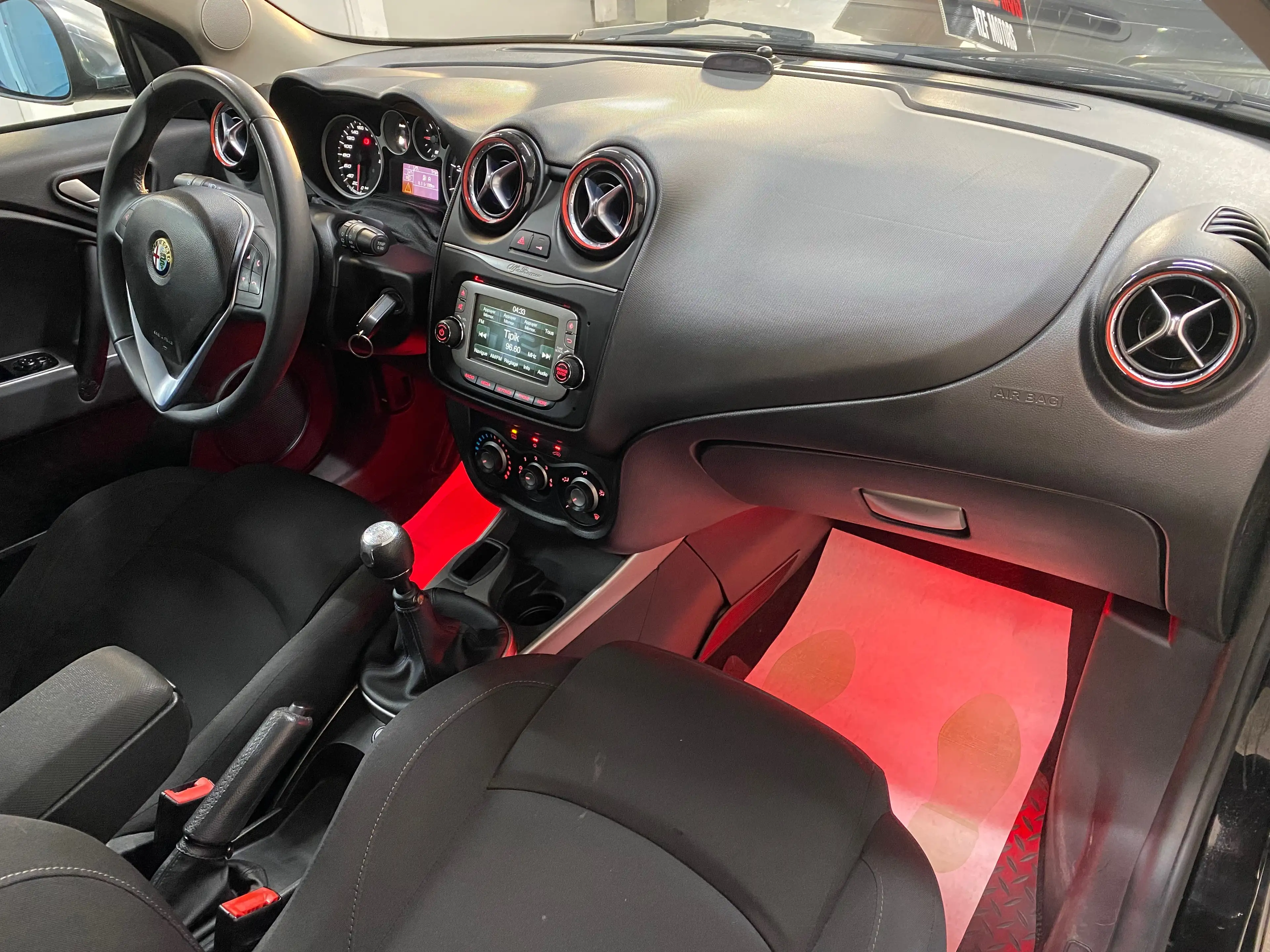 Alfa Romeo MiTo 1.4i JUNIOR 🏳️ GARANTIE 12 MOIS 🏳️ — photo 4