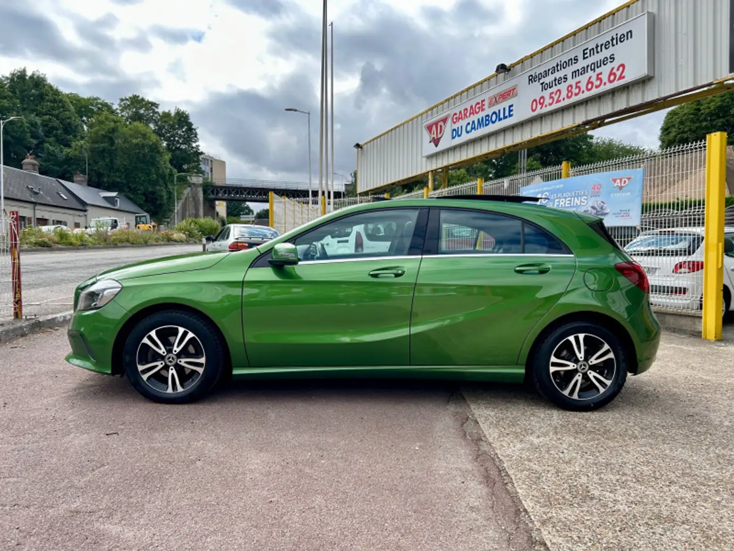 Mercedes-Benz A 180 180 D BUSINESS Vert - 2