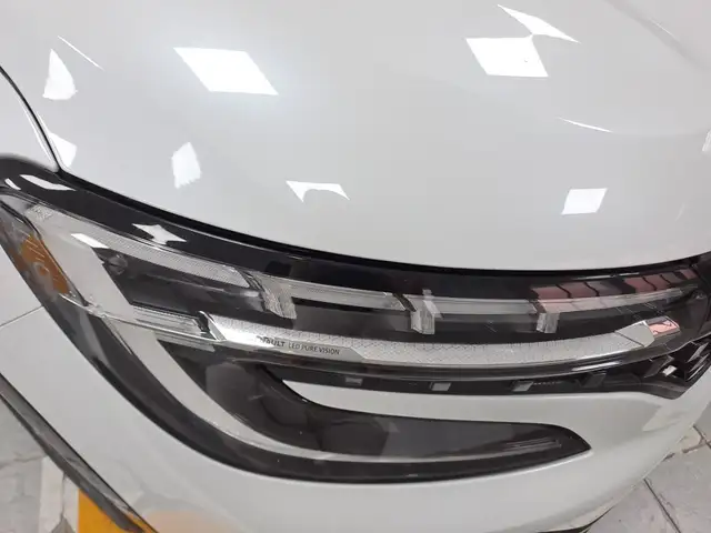 Renault Austral view 7