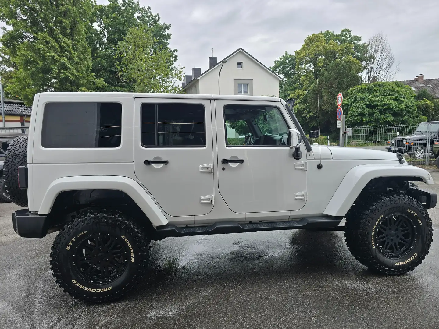 Jeep Wrangler Unlimited 3.6 Automatik " BIG SAHARA !" Biały - 1