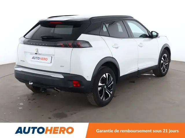 Peugeot 2008 view 6