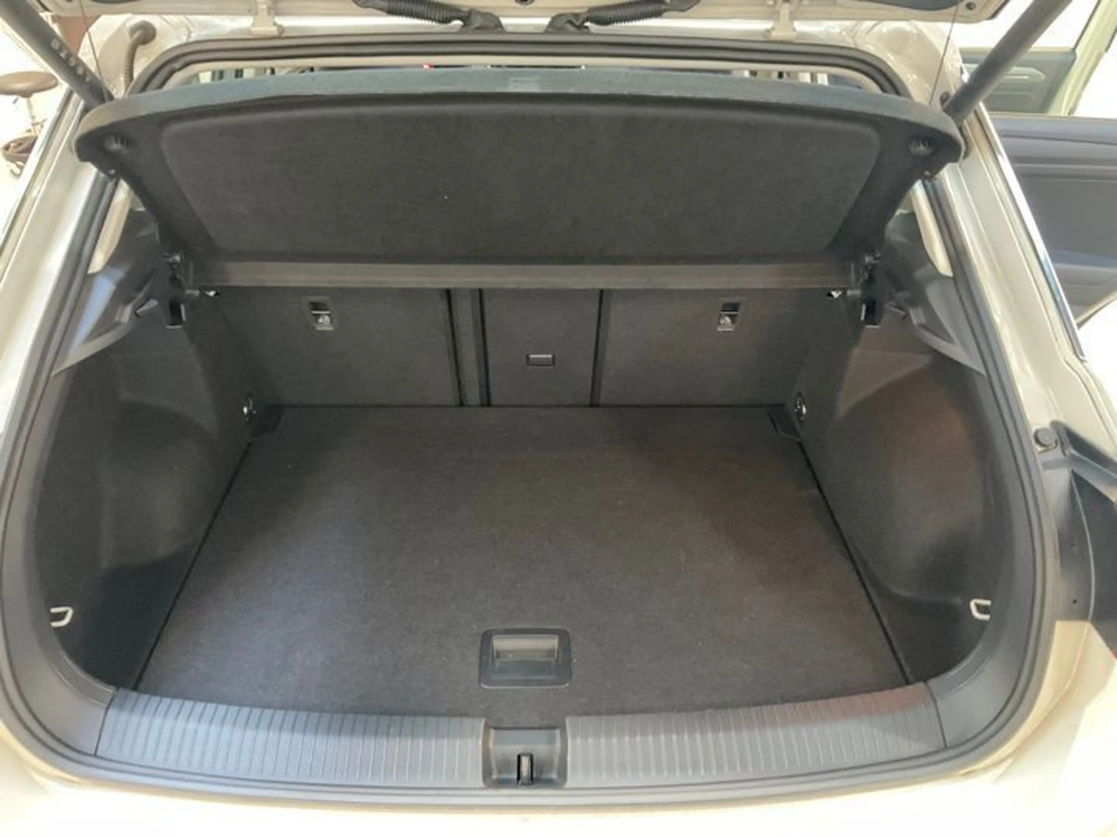 Volkswagen T-Roc Style 150PS DSG #IQ-Drive #Alcantara #APP — photo 4