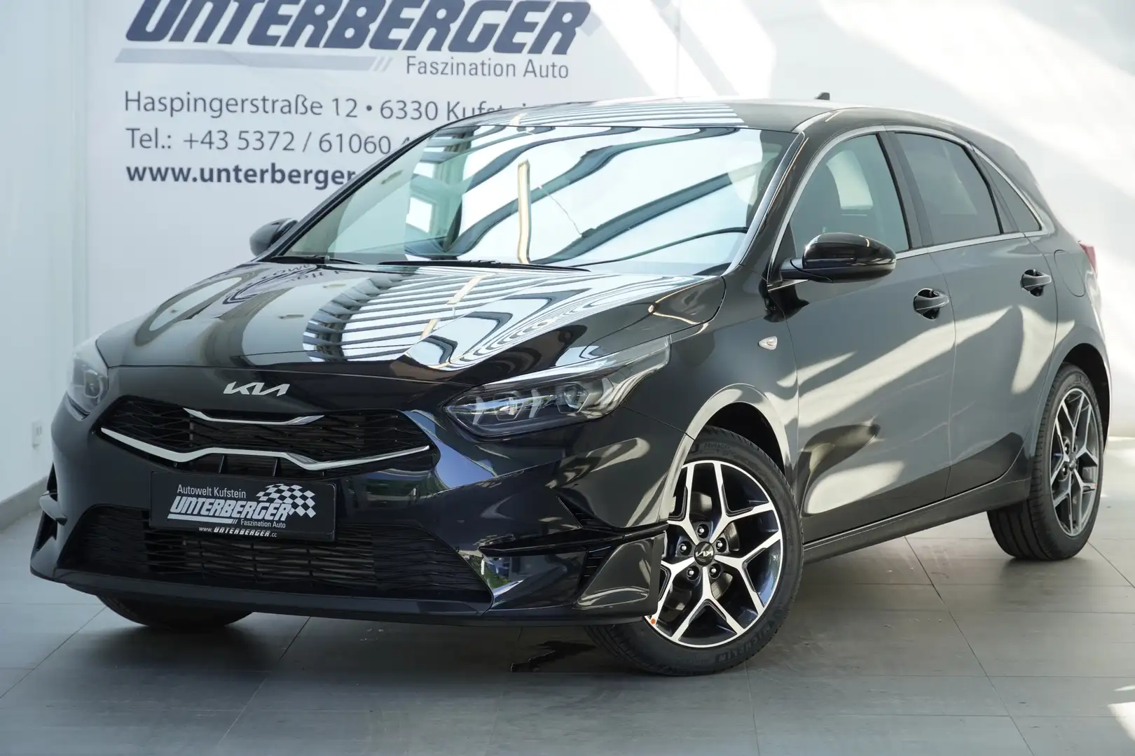 Kia Ceed / cee'd Ceed Silber 1,5 TGDI MT DAB LED Schwarz - 2