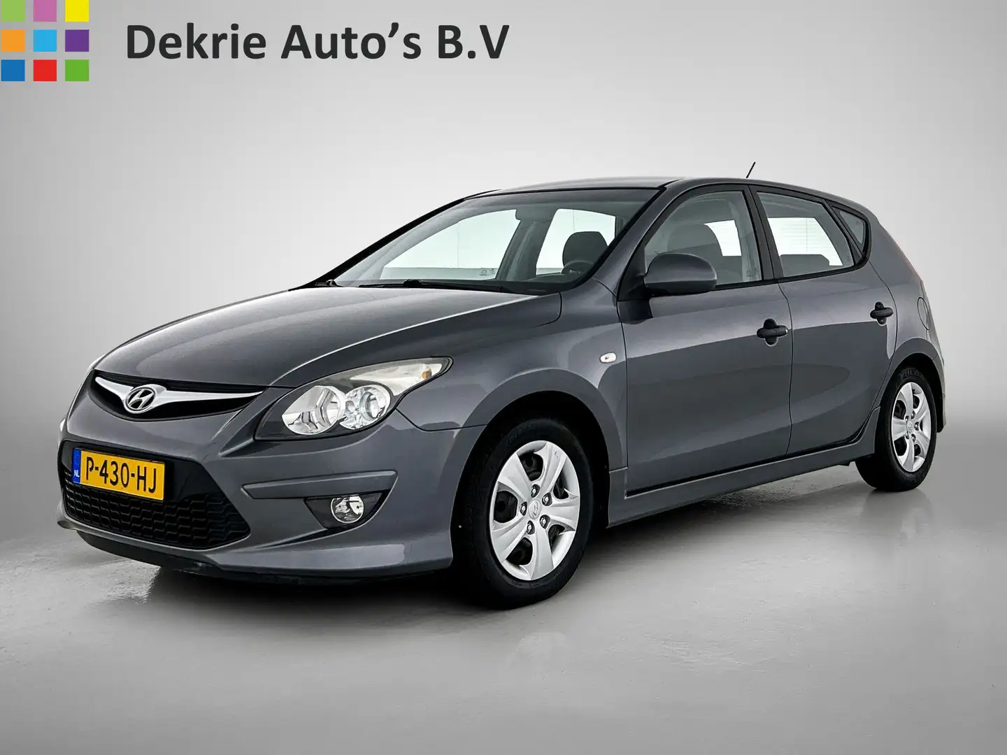 Hyundai i30 1.4i Blue Dynamic 5drs / Airco / Elec. pakket / Us Gris - 1