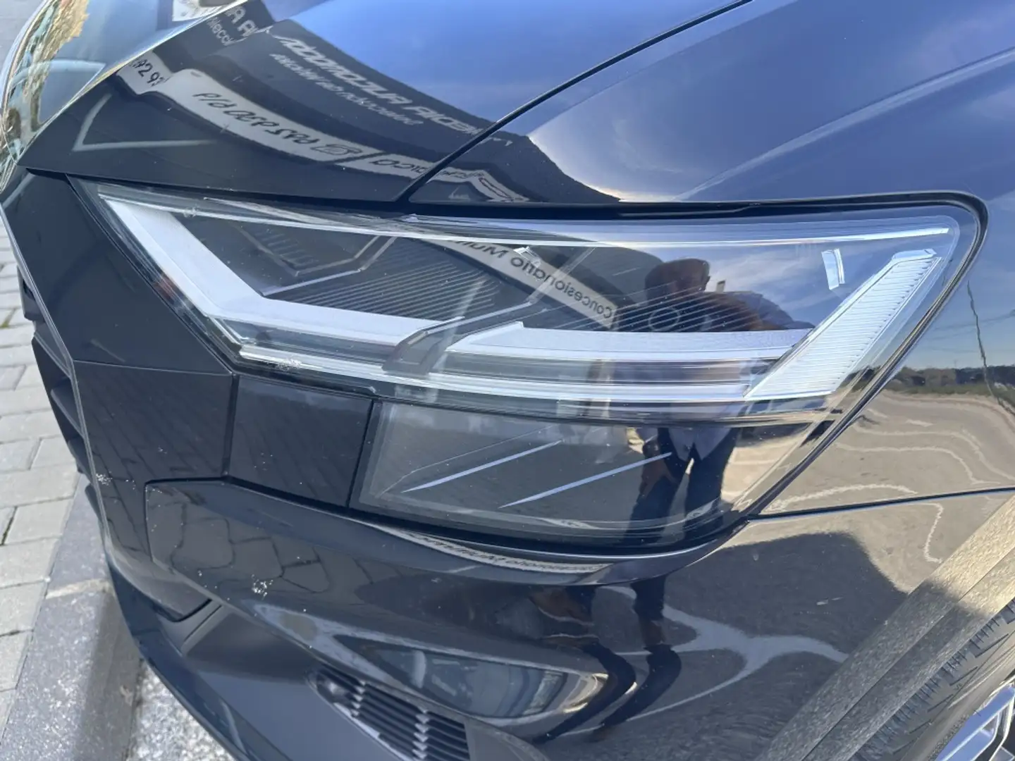 Audi Q8 50 TDI Black line quattro tiptronic Negro - 2