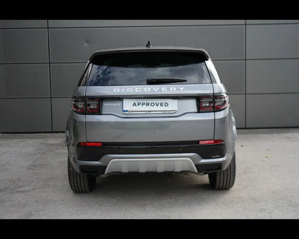 Land Rover Discovery Sport 2026