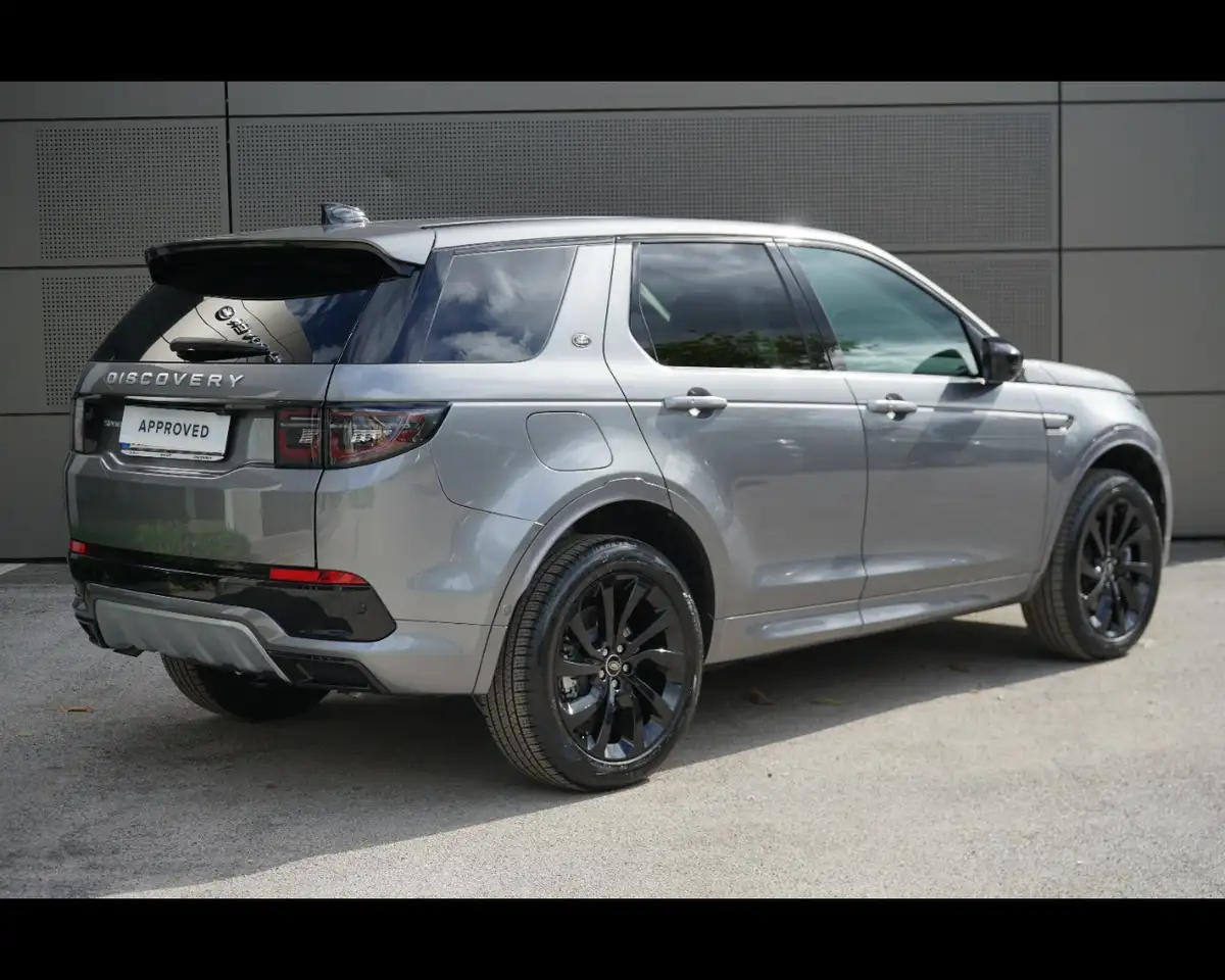 Land Rover Discovery Sport 2026