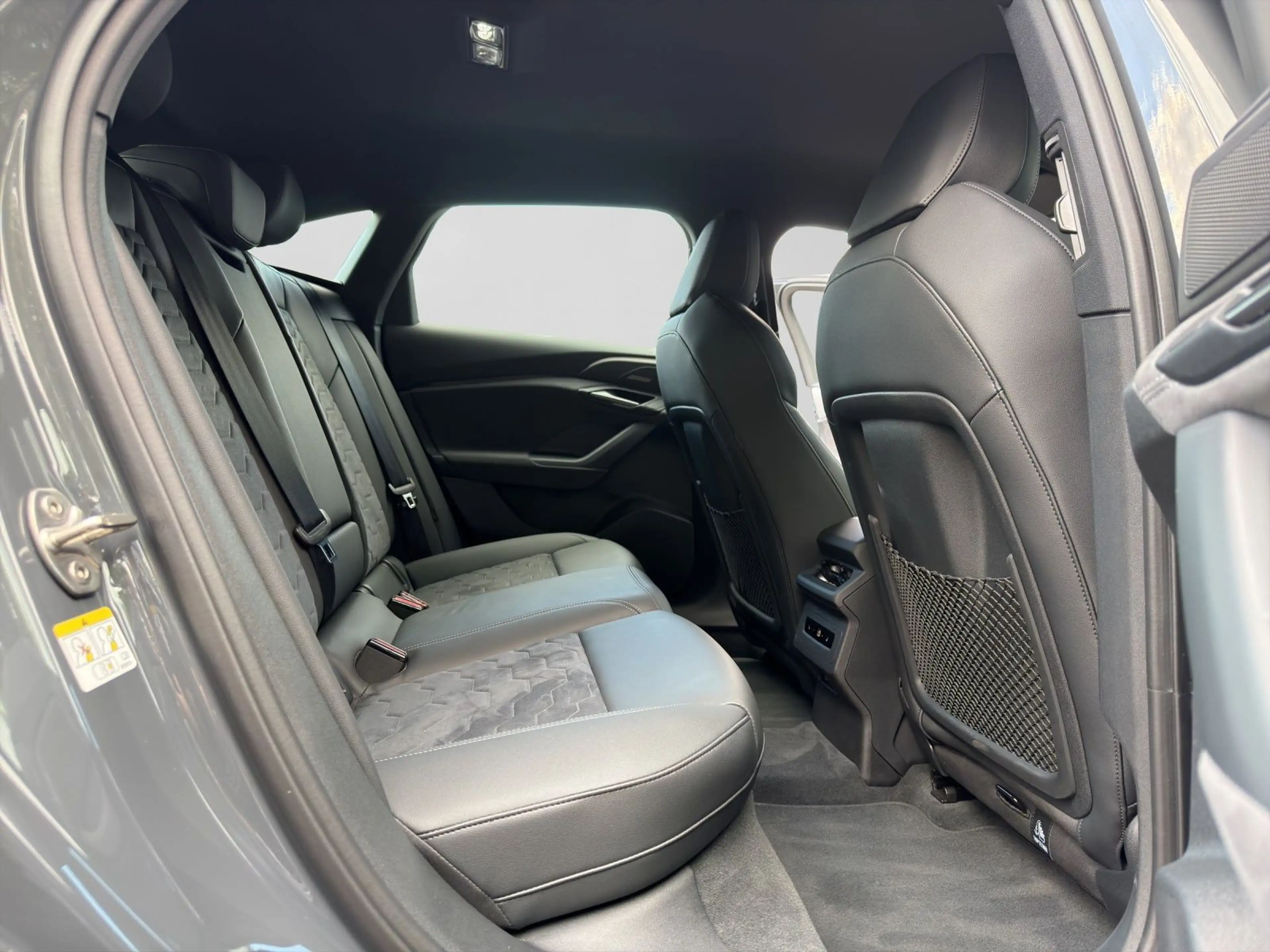 Audi A6 e-tron perfor. S LINE LM21 LUFT AHK — photo 6