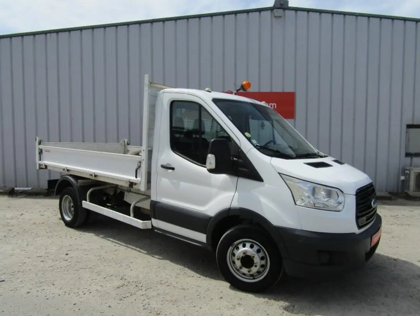Ford Transit Benne 2.0 EcoBlue 170ch Trend Blanc - 1