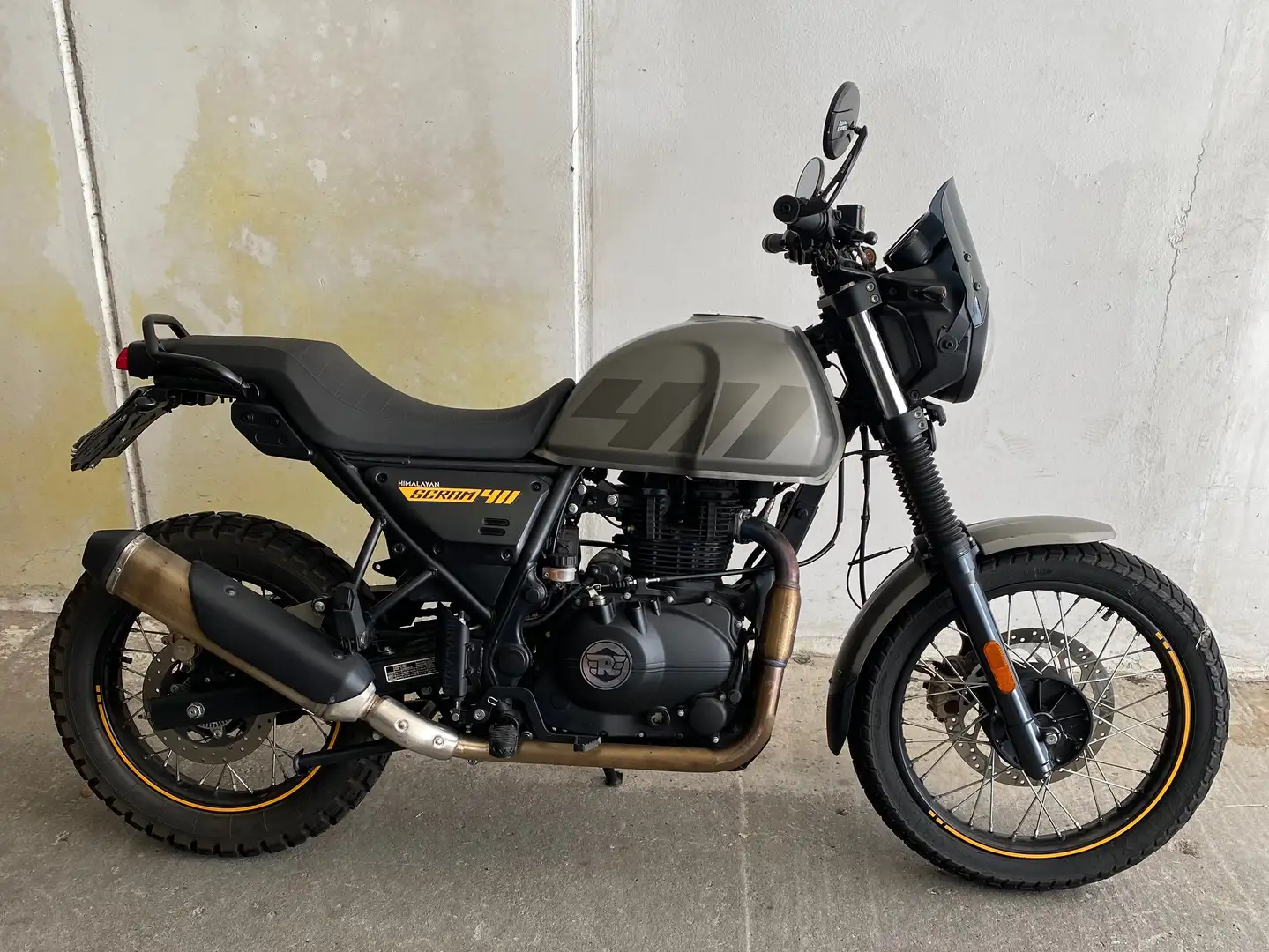 Royal Enfield Scram 411 Himalayan - 1