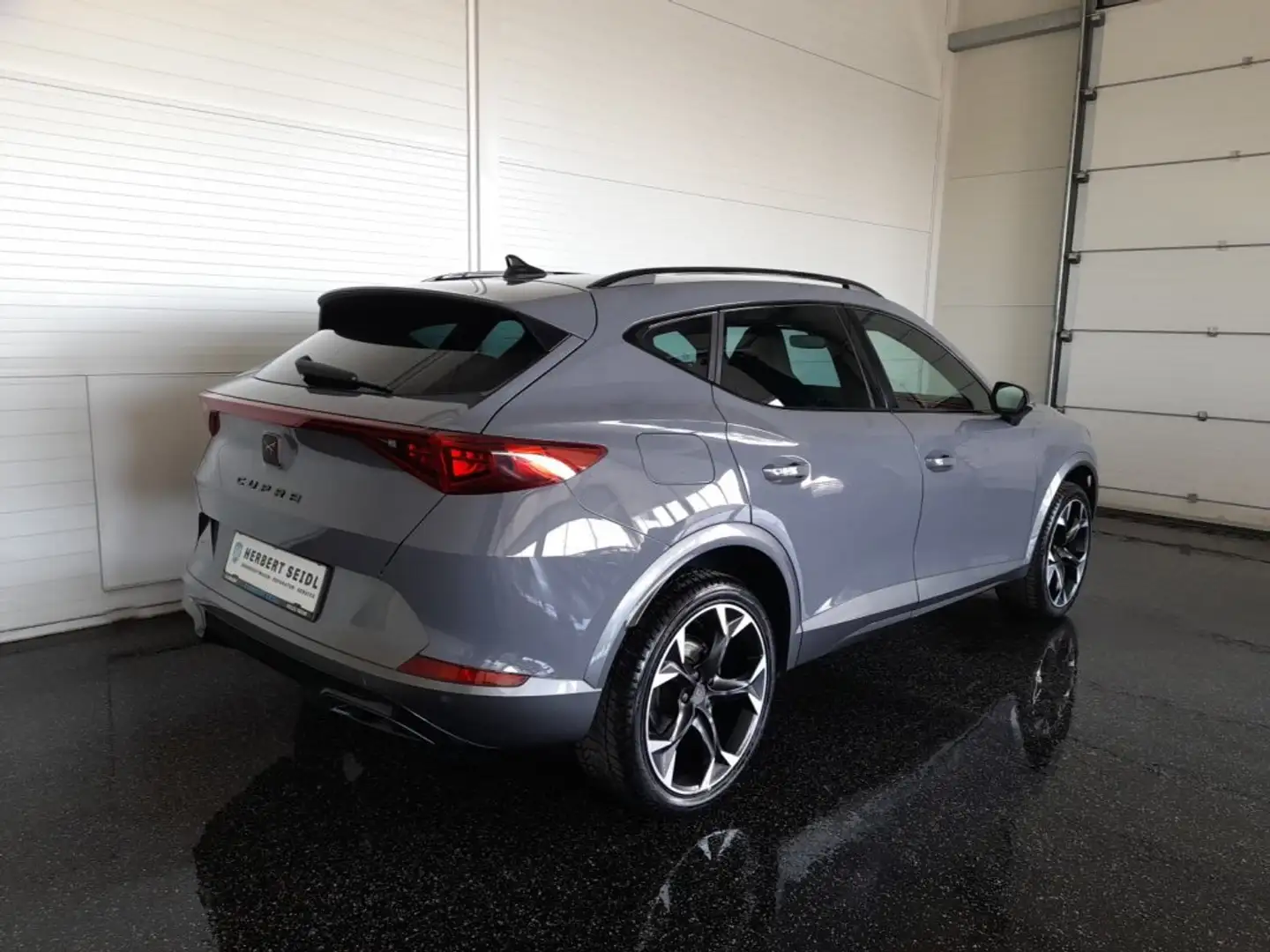 CUPRA Formentor 4x4 2,0 TDI DSG *MATRIX-LED / 19 ZOLL / VIRTUELL / NAVI / ACC / MEMORY SPORTSITZ / BEATS / E-KLAPPE / KEYLESS* Grau - 2