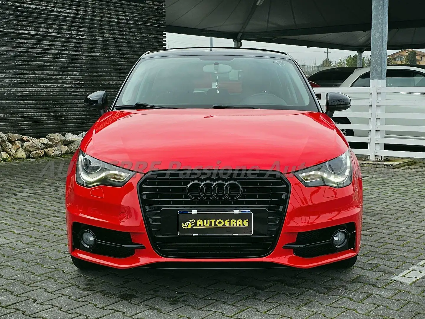 Audi A1 Sportback 1.6 tdi S Line Edition Rouge - 2