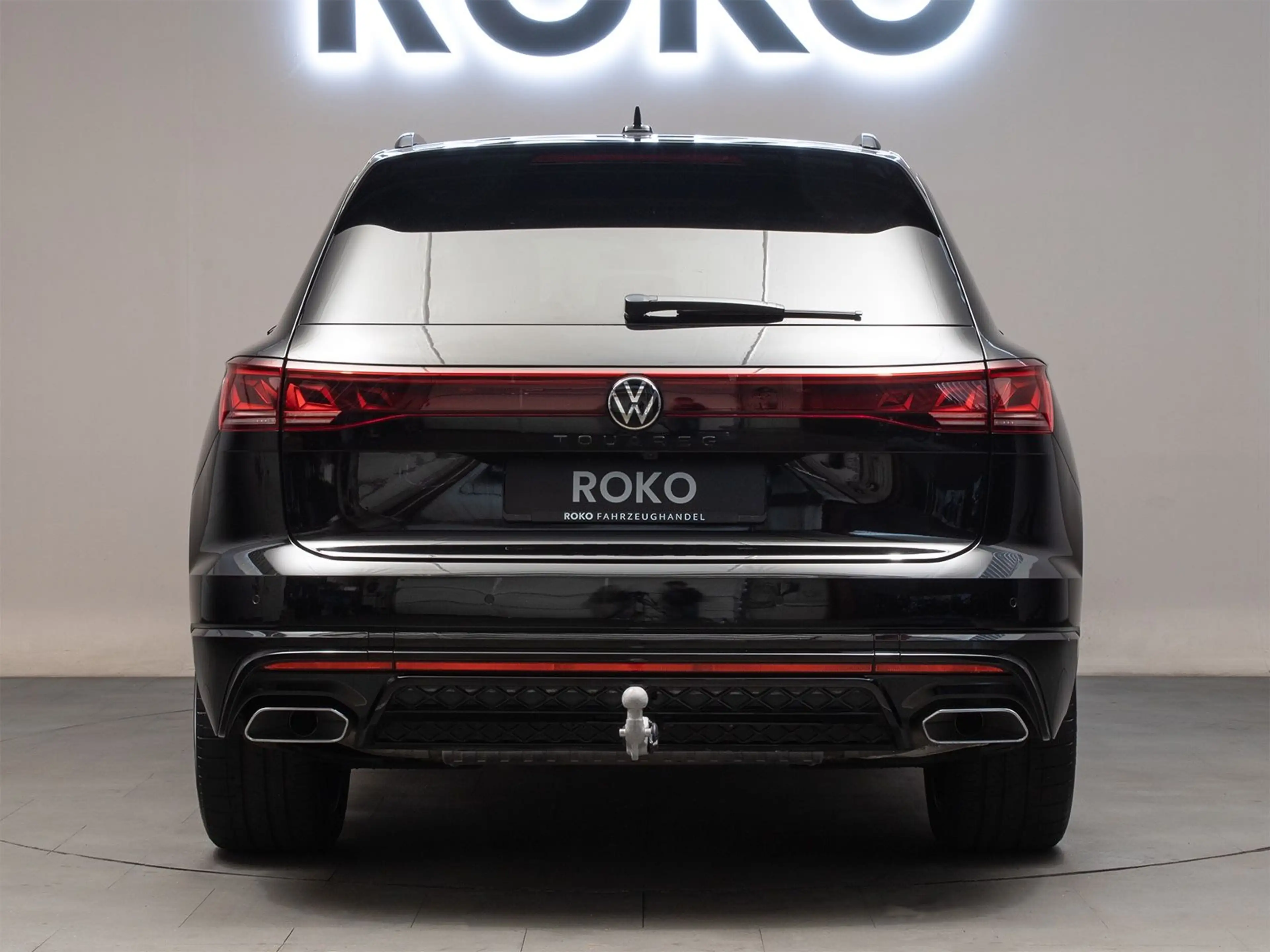 Volkswagen Touareg R-Line HuD 360° StdHzg Pano 21" AHK — photo 10