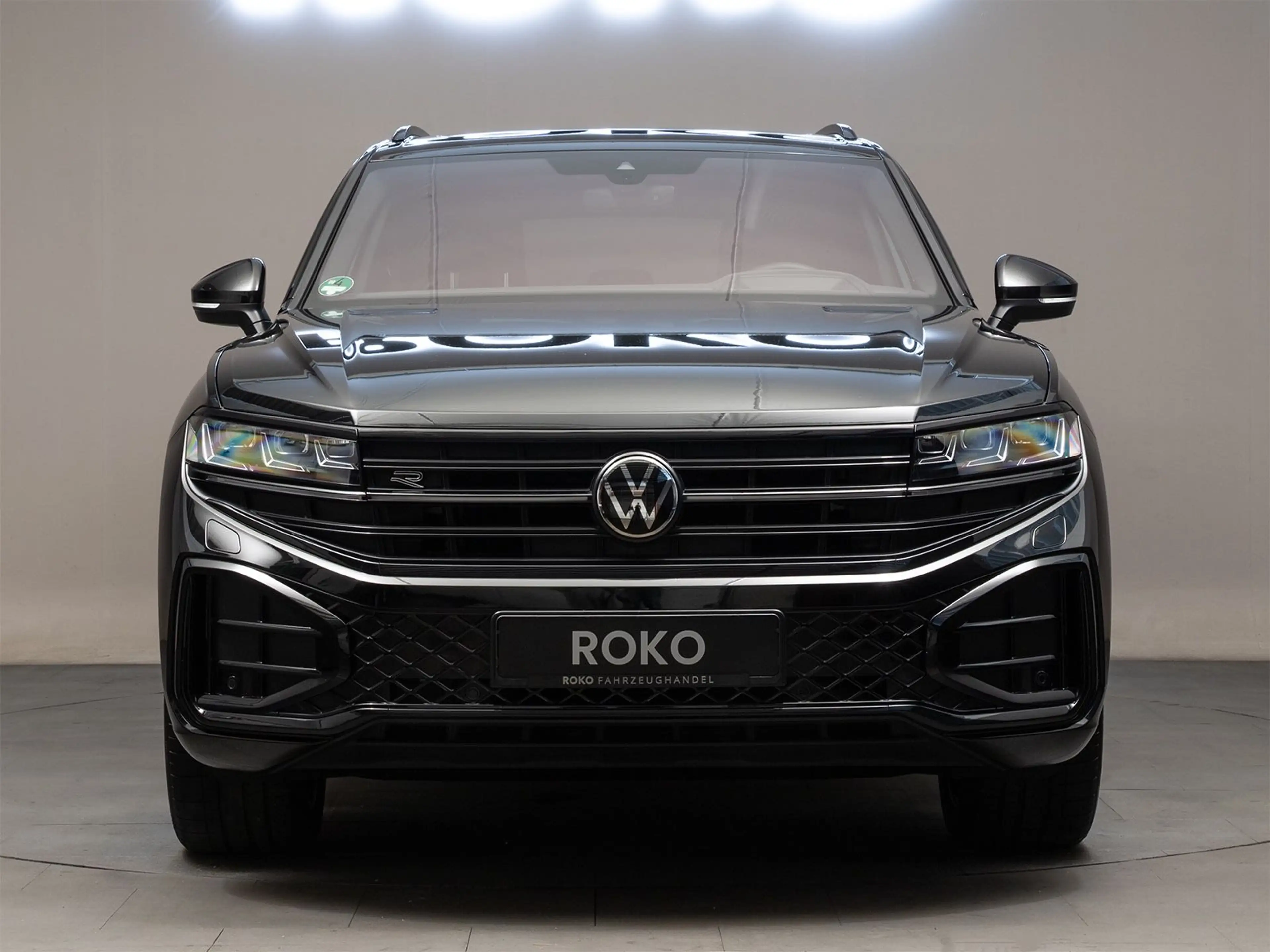 Volkswagen Touareg R-Line HuD 360° StdHzg Pano 21" AHK — photo 9