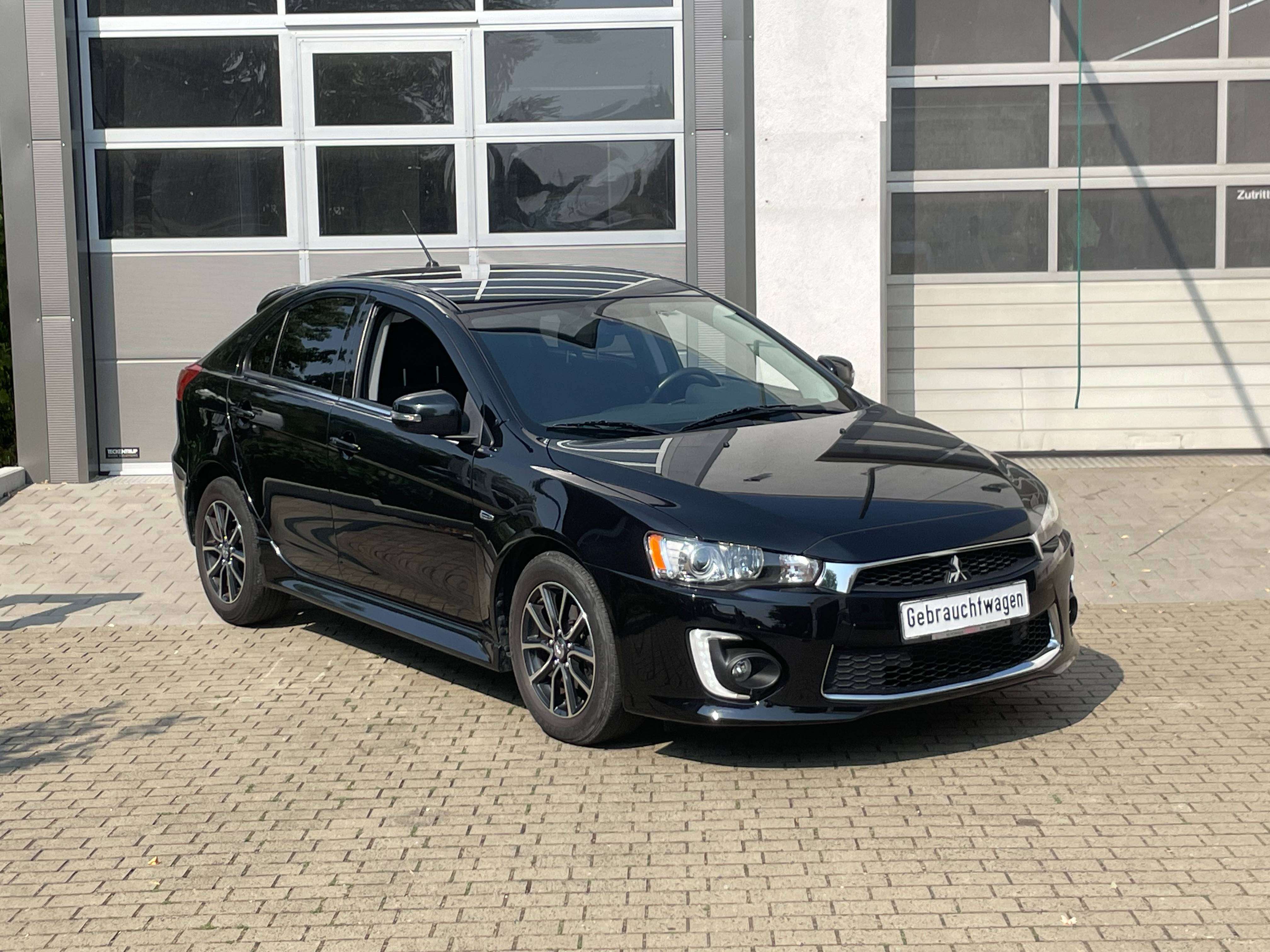 Mitsubishi Lancer