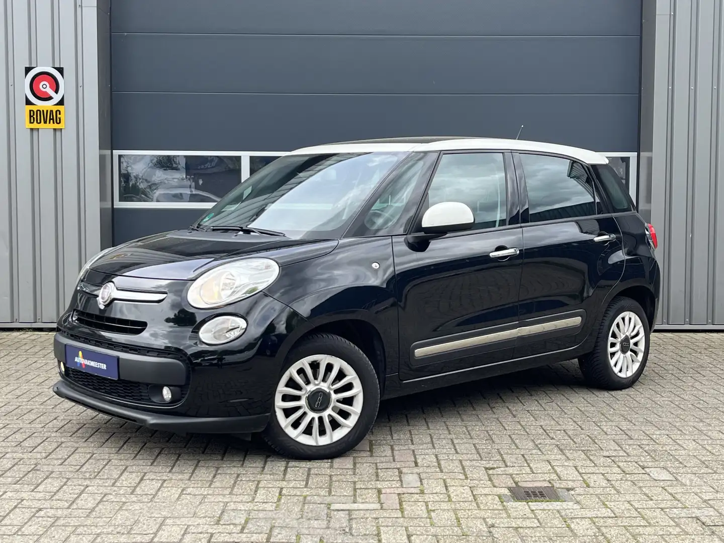 Fiat 500L 0.9 TwinAir Lounge | Pano | Climate & Cuise Contro Zwart - 1