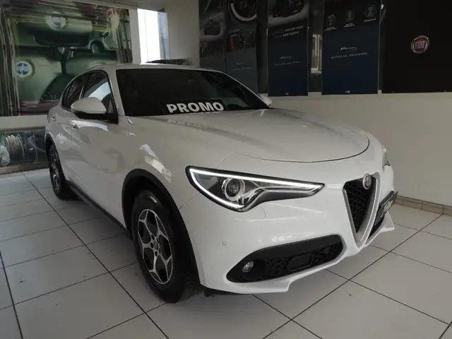 Alfa Romeo Stelvio 2.2 Turbodiesel 190 CV AT8 Q4 Super Business