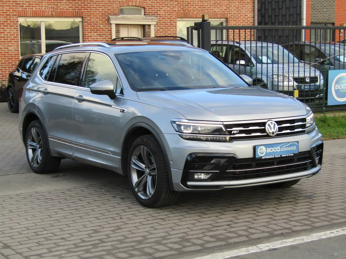 Volkswagen Tiguan Allspace Tiguan Allspace 1.5 TSI OPF DSG Highline Gris - 2